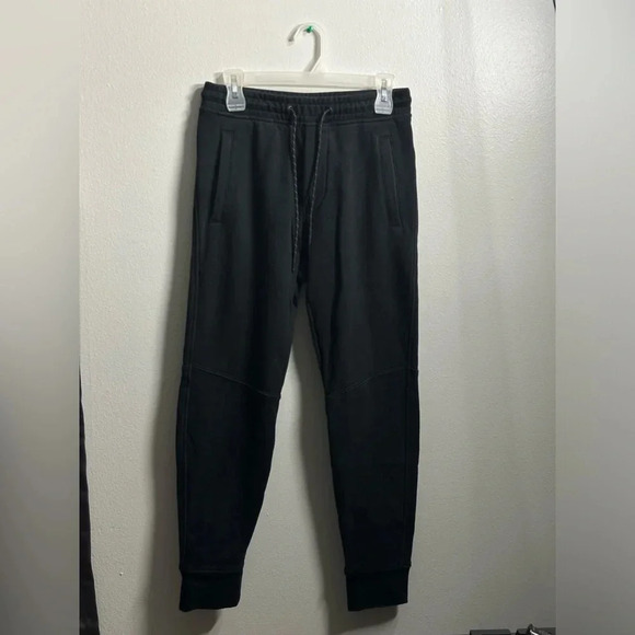 American Eagle Outfitters Other - American Eagle Men Black Joggers Sweat Pants Size XS.